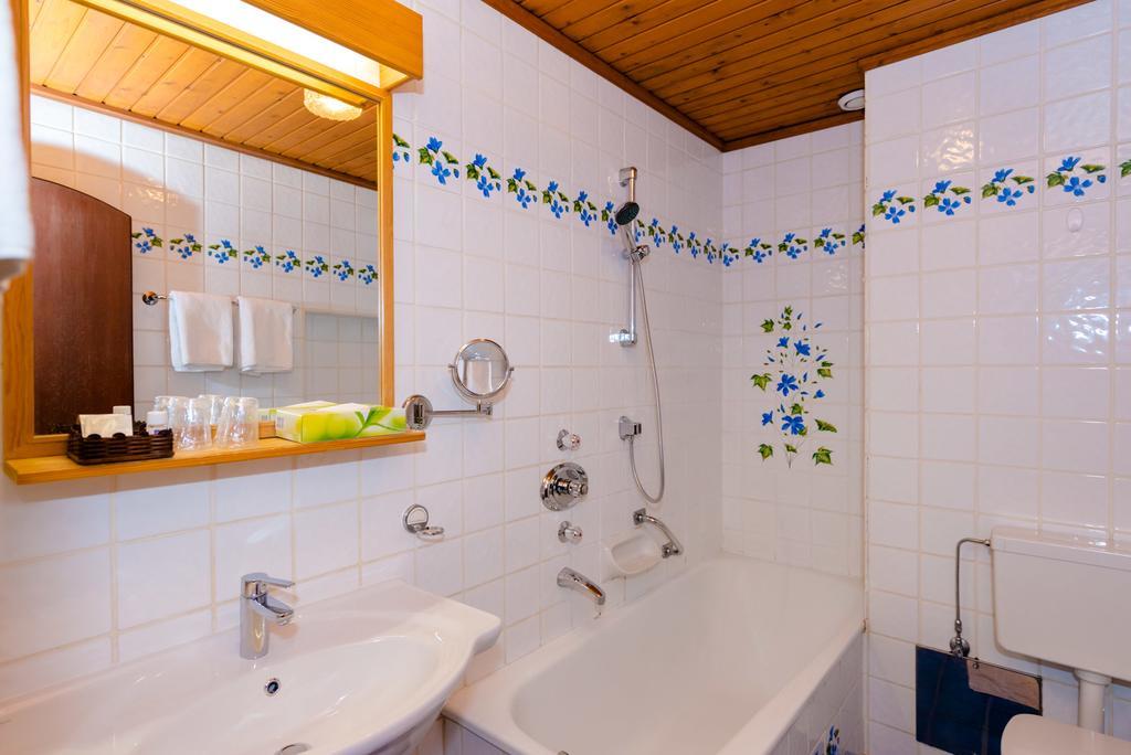 Landhotel Groggerhof Obdach エクステリア 写真